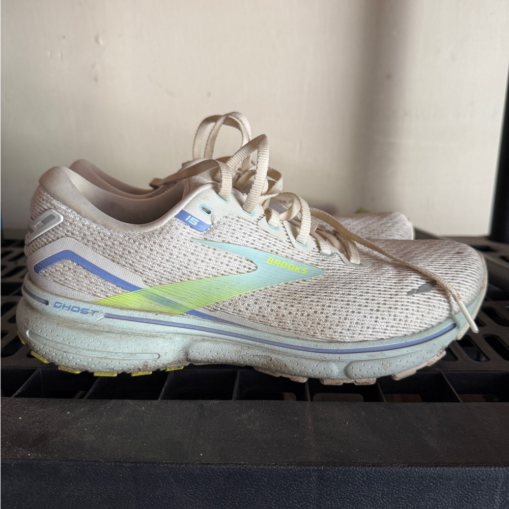 Brooks Women's Ghost 16 Running Shoes - White and Green